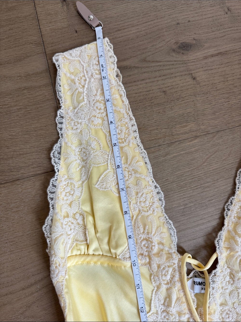 NEW Rumored Venice Lace-Trim Maxi Dress butter yellow size XS - Picture 12 of 14
